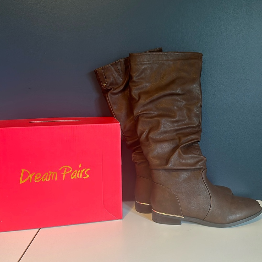 Dream Pairs Zip Up Boots